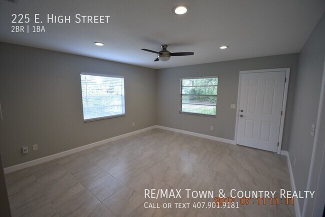 Building Photo - Oviedo Rental Duplex