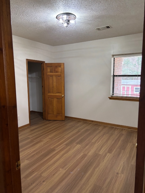 Building Photo - 3027 Waterworks Rd