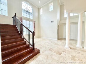 Building Photo - 9656 Cobblestone Creek Dr