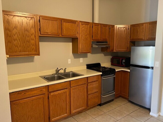 Foto del edificio - Vernon Ave