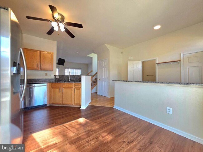 Foto del edificio - 3989 Hartlake St