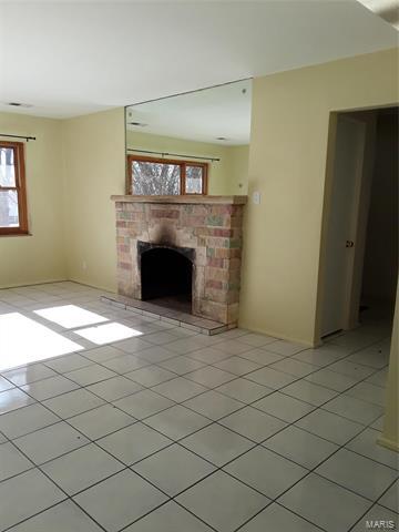 Building Photo - 11637 Old Saint Charles Rd