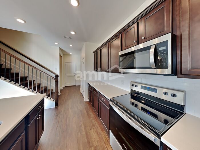Foto principal - 5235 Virtue Ave