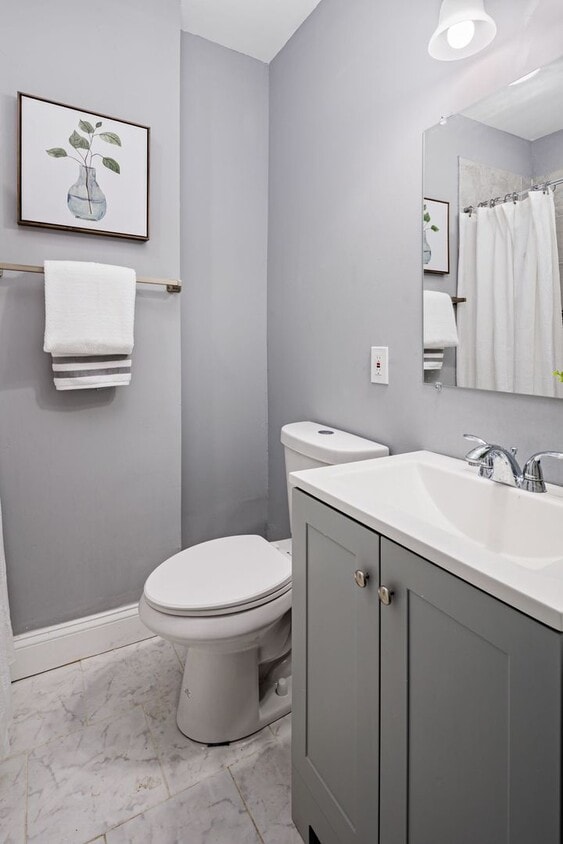 Building Photo - 3626 Everett St