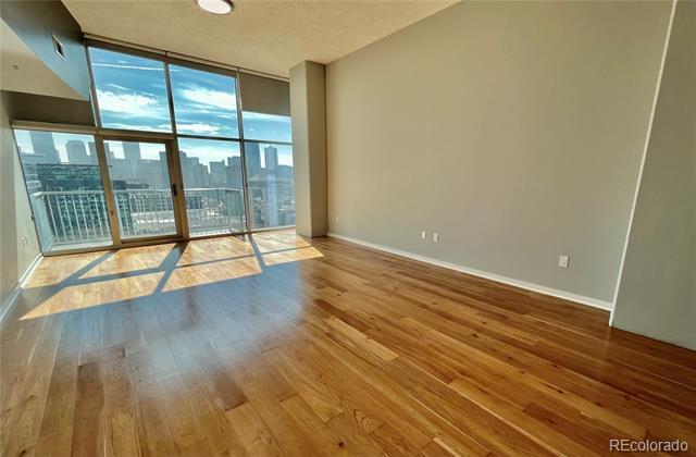 Foto del edificio - 1700 Bassett St