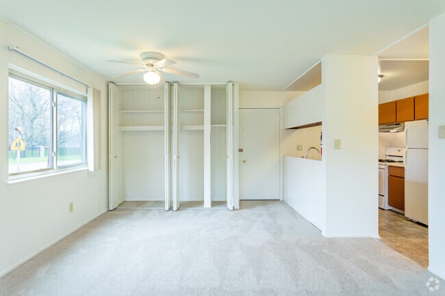 Interior Photo - River Drive Apartments