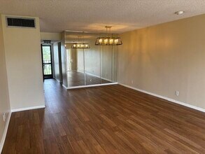 Building Photo - 4411 Trevi Ct