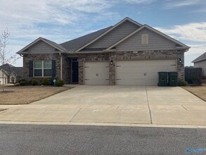 Building Photo - 101 Donovan Dr