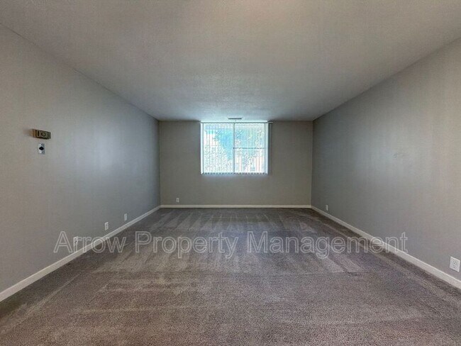Building Photo - 2501 N Street-203