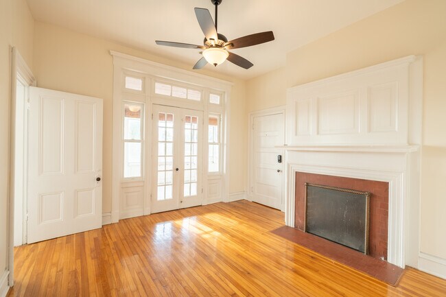 Sala de estar - 202 Lafayette St