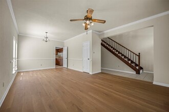 Building Photo - 4922 Moss Run Dr