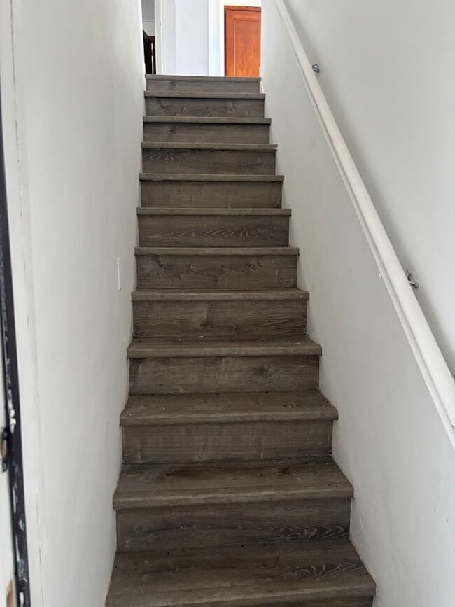 Foto del edificio - 4745 Lind St