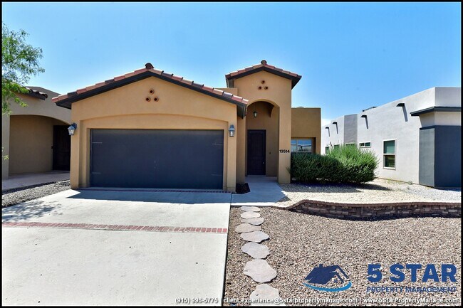 Building Photo - 13514 Hazlewood St