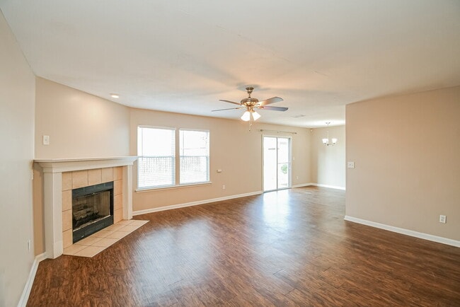 Building Photo - 1848 Pineta Cove Drive
