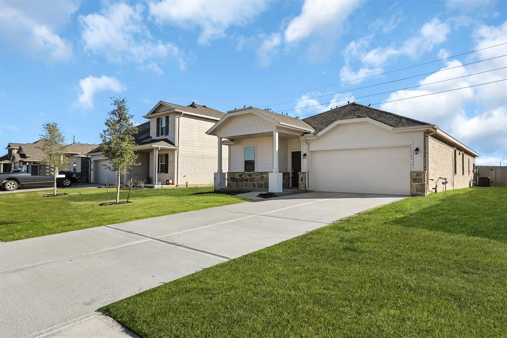 14418 Sweetwater Dr, Cove, TX 77523 House Rental in Cove, TX