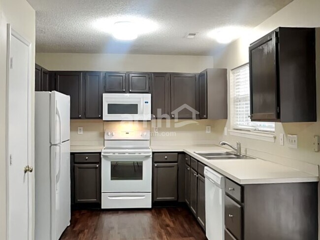 Foto del edificio - 16518 Amber Field Dr