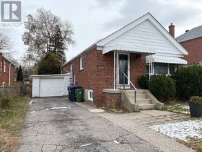 Building Photo - 83 Clonmore Dr