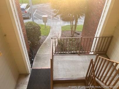 Building Photo - 513 Meadowland Ct