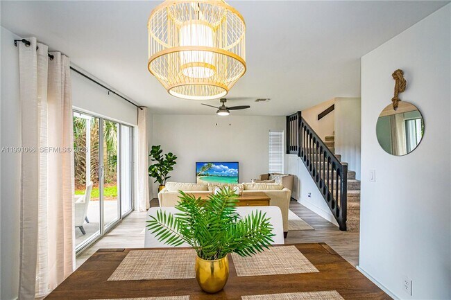 Foto del edificio - 9341 Green Meadows Way