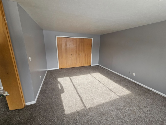 Building Photo - 1885 Taylor Rd