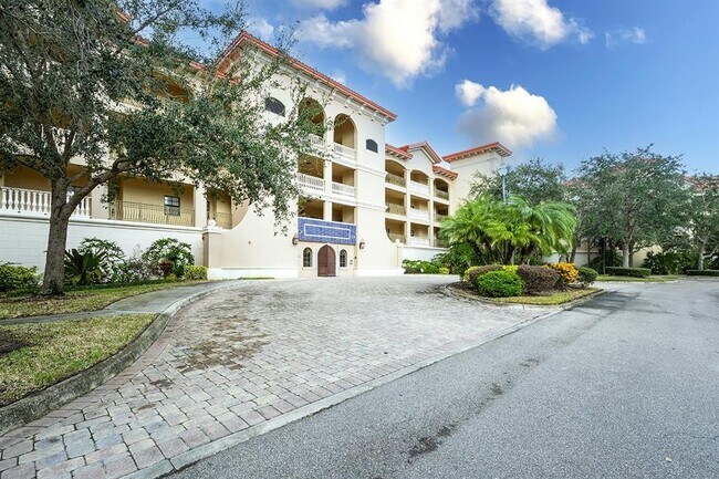 Foto del edificio - 7702 Lake Vista Ct