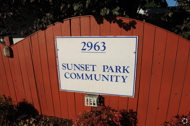 Foto del edificio - Sunset Mobile Home Park