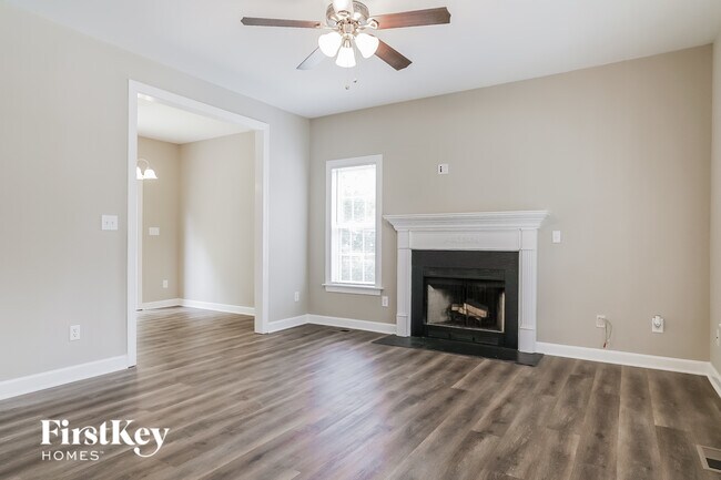 Building Photo - 1000 Caladium Dr