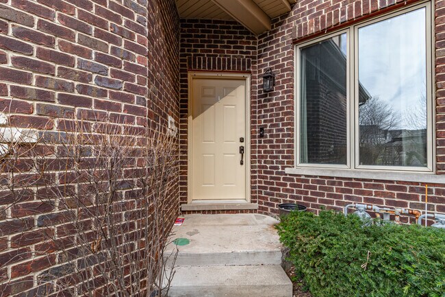 Building Photo - 20560 N Westpark Pl