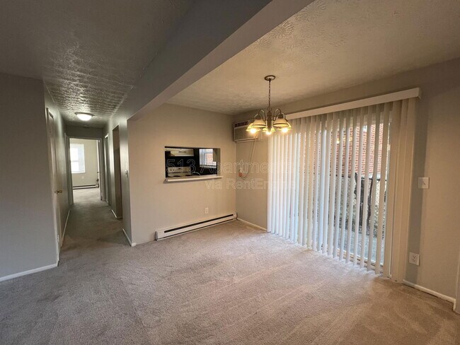 Foto del edificio - 6211 Graceland Ave