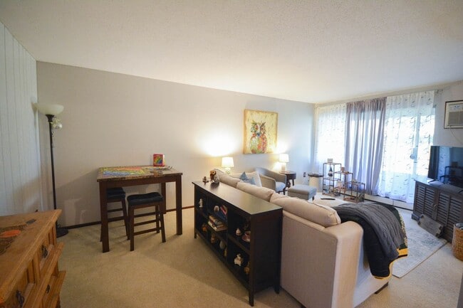 Foto del edificio - Enjoy the amazing Valhalla amenities witho...
