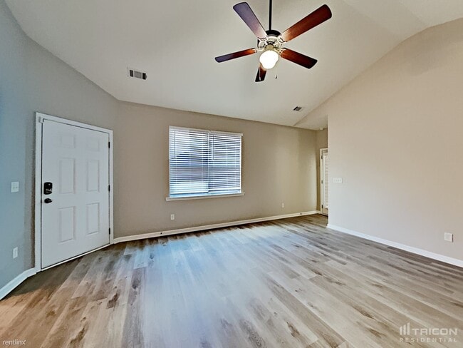 Building Photo - 7894 Bluefin Trail