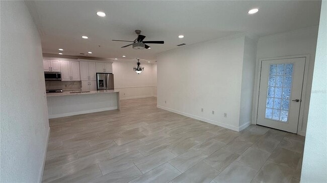 Building Photo - 16303 Enclave Village Dr