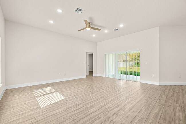 Foto del edificio - 81 Brushwood Ln