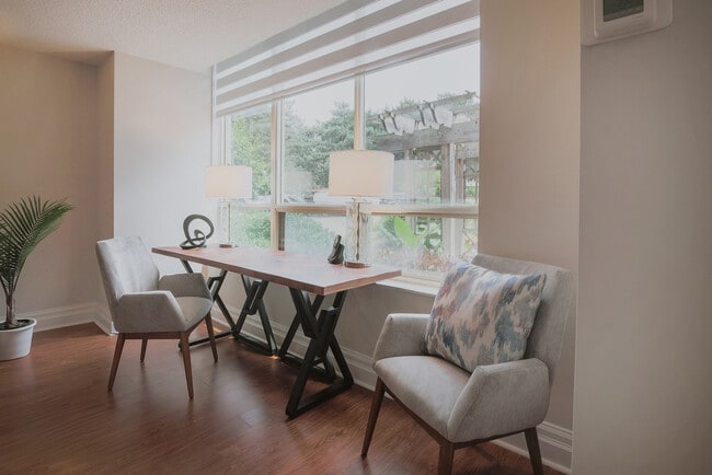 Building Photo - 8 Sampson Mews