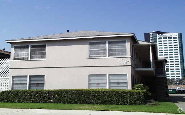 Primary Photo - 125 N Avon St