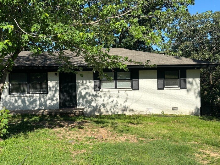 Primary Photo - Nice 3 bedroom Home in North Little Rock