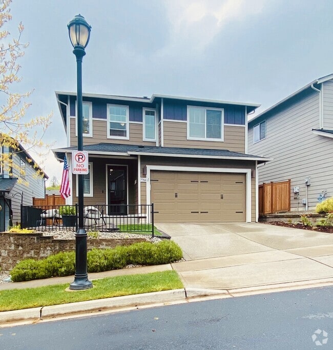 Building Photo - 7744 20th Ln SE