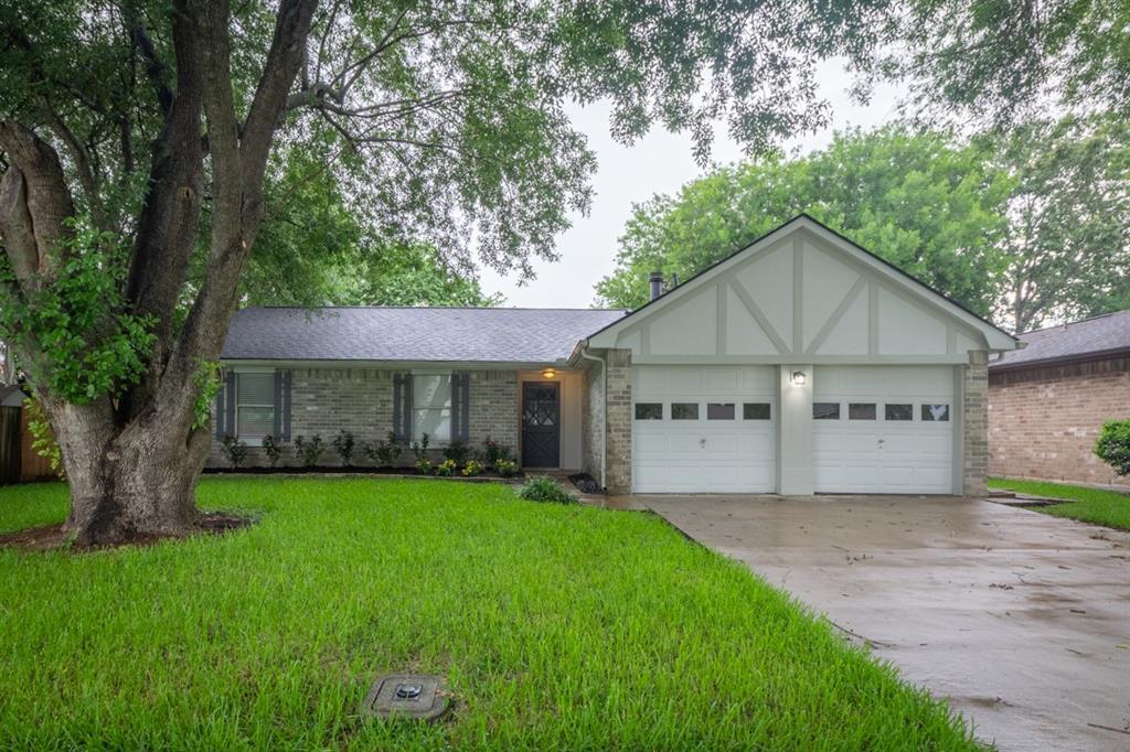 221 Greenshire Dr, League City, TX 77573 House Rental in League City