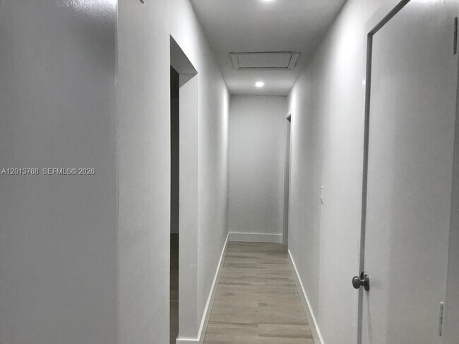 Foto del edificio - 9401 SW 64th Terrace