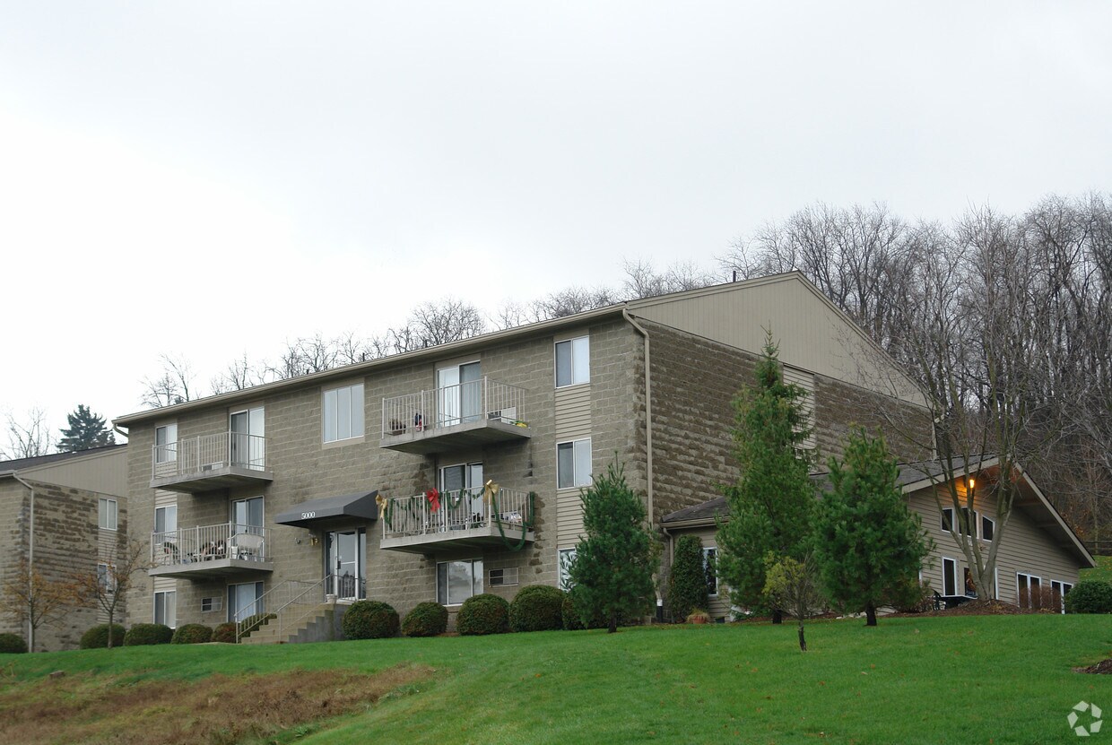 Foto del edificio - PARK PLAZA APARTMENTS