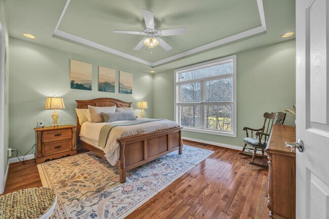 Foto del edificio - 270 Creatwood Trail