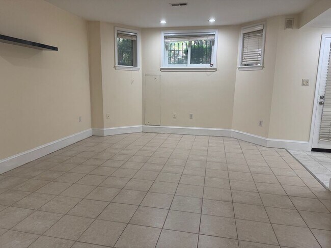 Foto del edificio - 1928 17th St NW