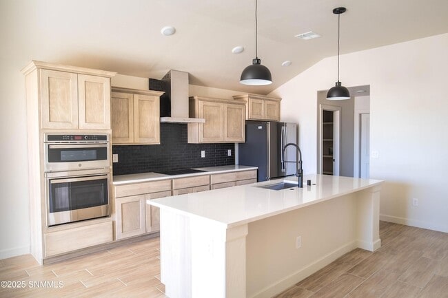 Foto del edificio - 3614 Paragon St