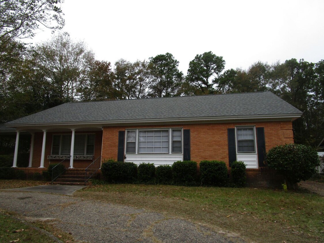 Alice Drive Area House Rental in Sumter, SC