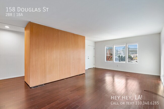 Foto del edificio - 158 Douglas St