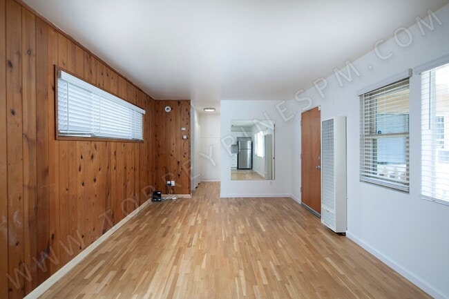 Building Photo - La Jolla Village Studio with Quartz Counte...