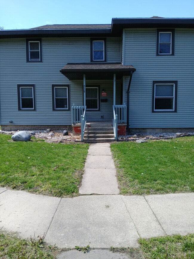 Foto del edificio - 518 S Calumet Rd