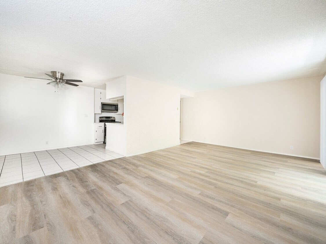 Foto principal - 1641 Veteran Ave