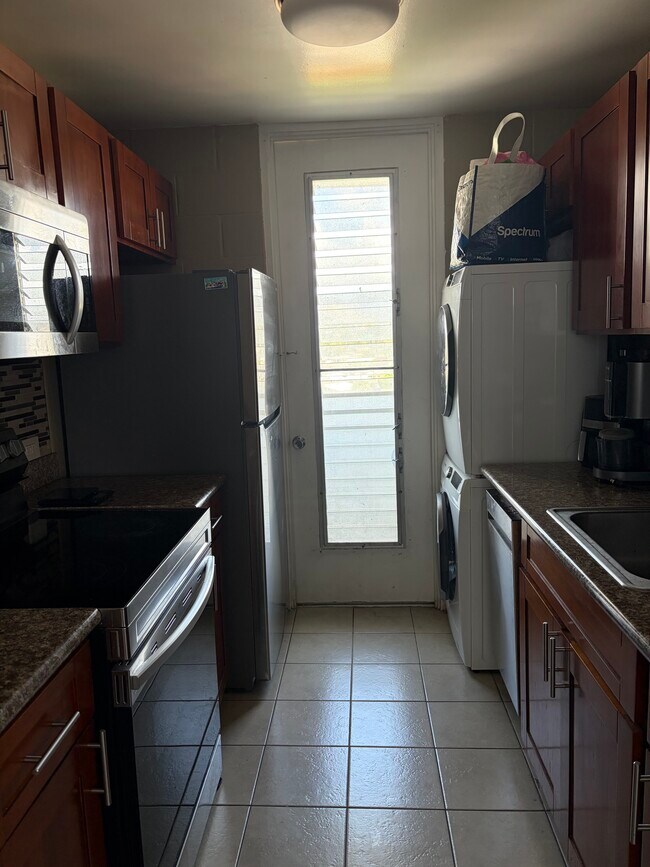 Foto del edificio - 99-015-015 Kalaloa St