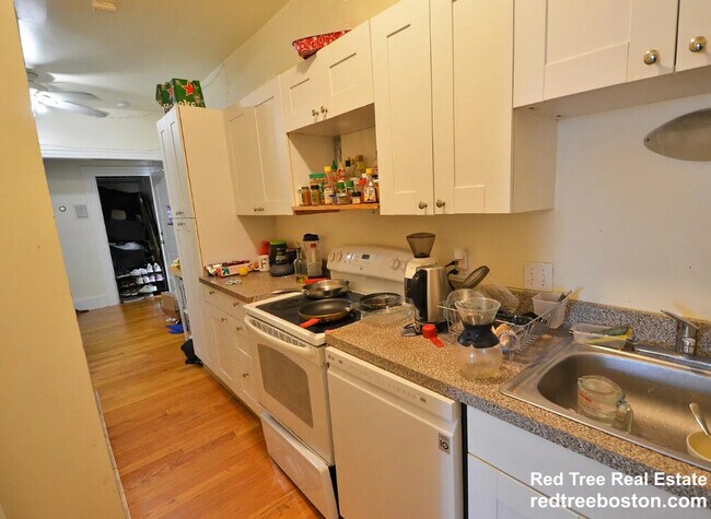 Foto del edificio - 35 Brookline St